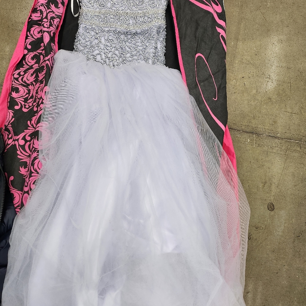 Prom Dress - Picture 2 of 5